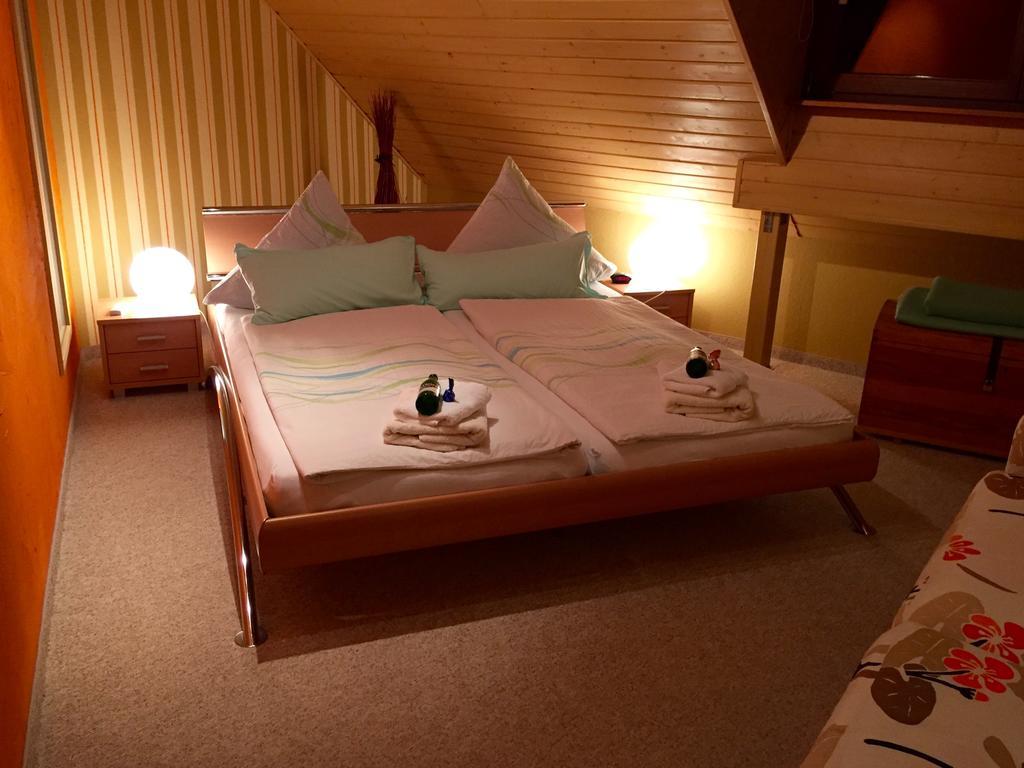Ferienwohnung Tina Pirna Exteriör bild